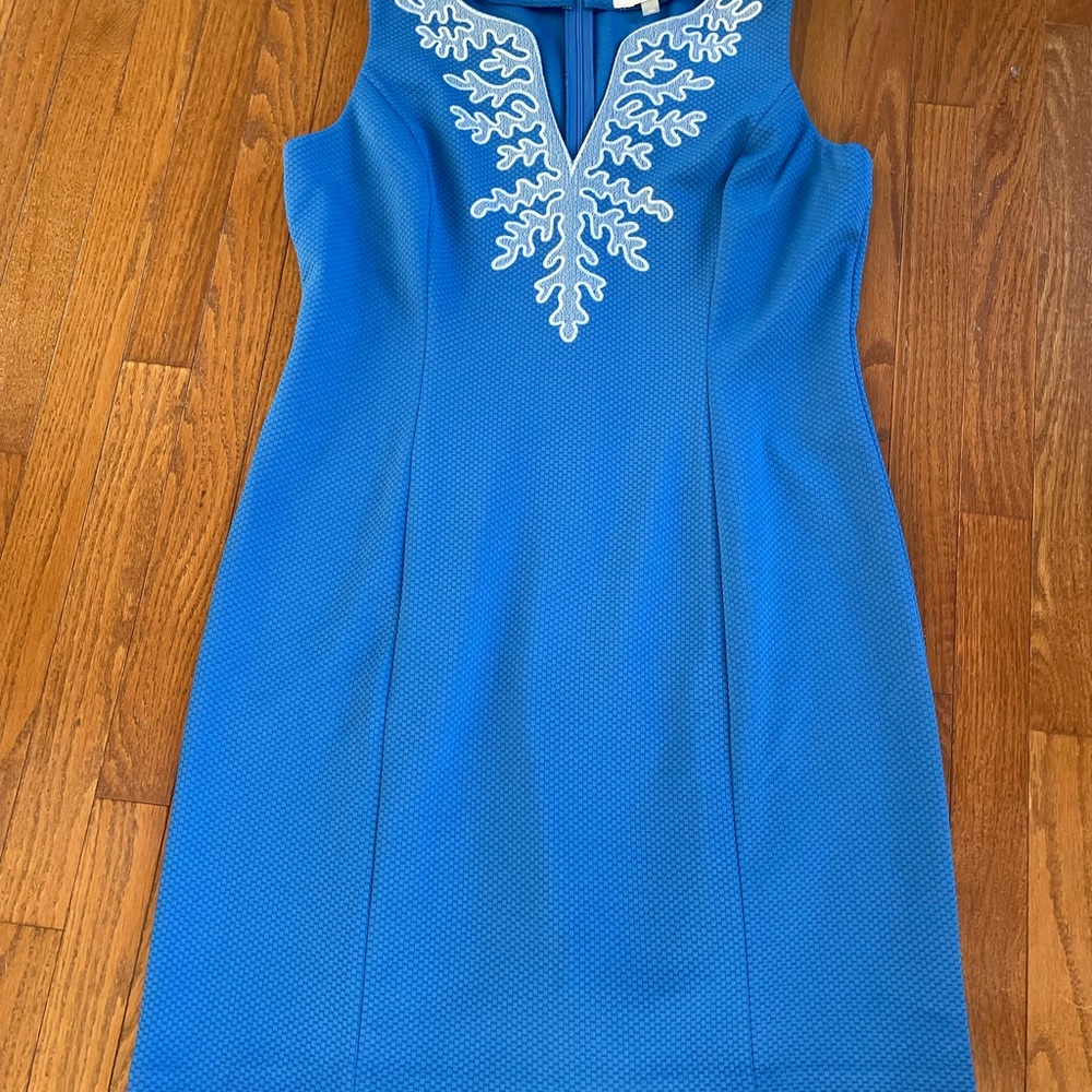 Cappagallo Blue Embroidered front Sheath Dress ~ 14